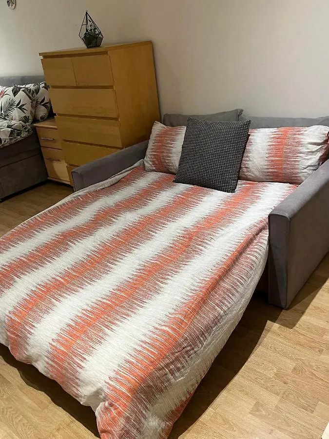 Large Room And Private Bathroom 런던 0*,  영국
